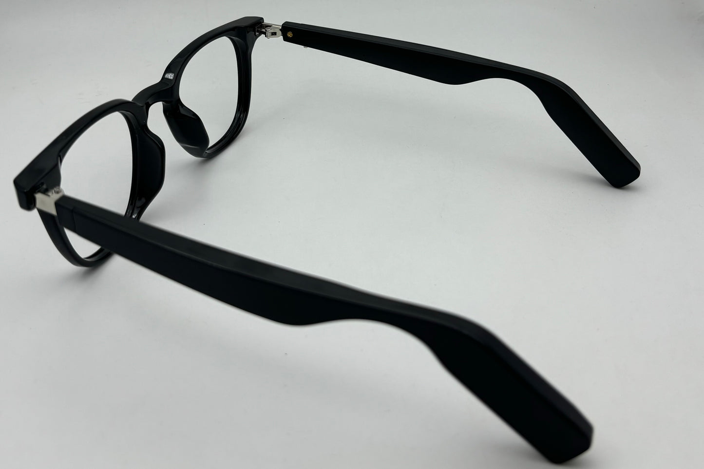 Meta Smart eyeglasses