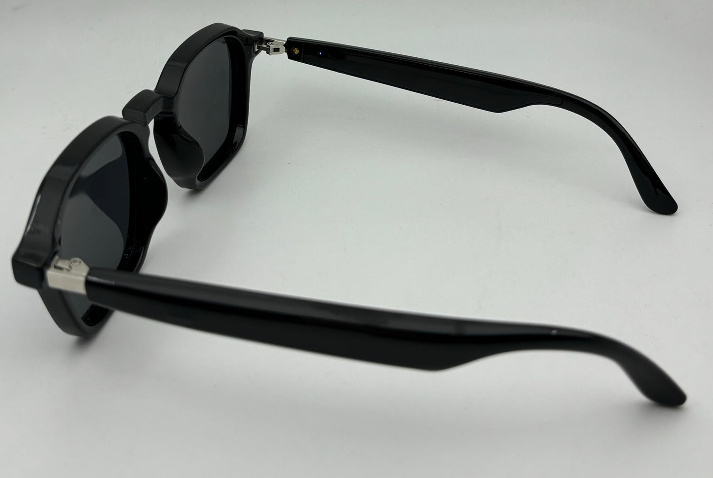Smart Bluetooth Sunglasses